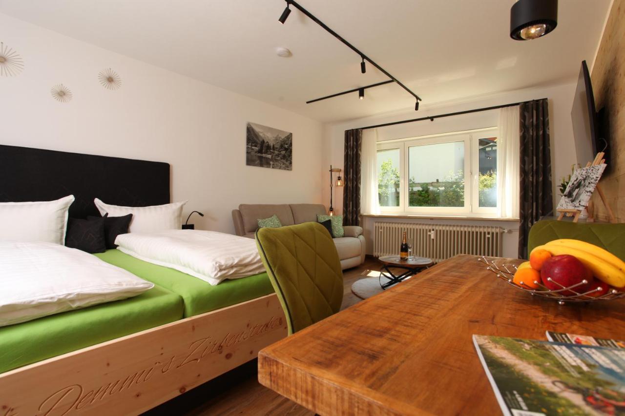 #Demmi'S Zirbenstube Apartment Altstadten Bagian luar foto